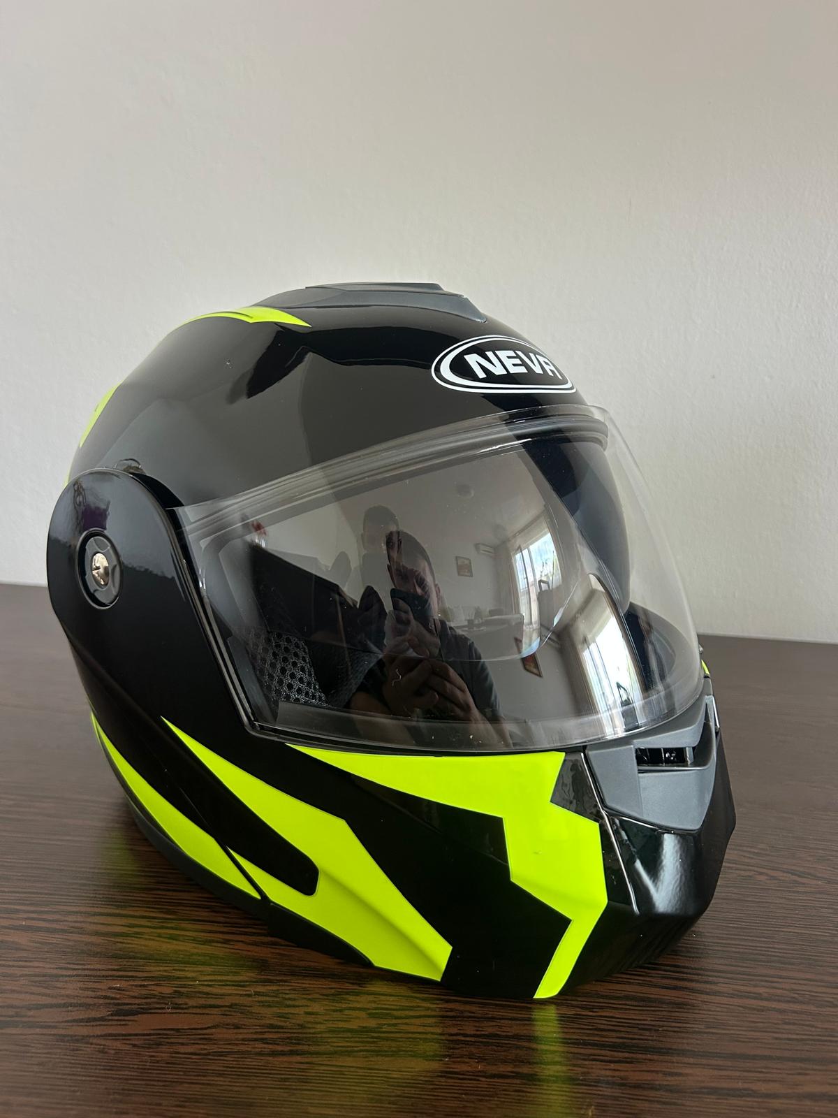 Casca moto flip-up